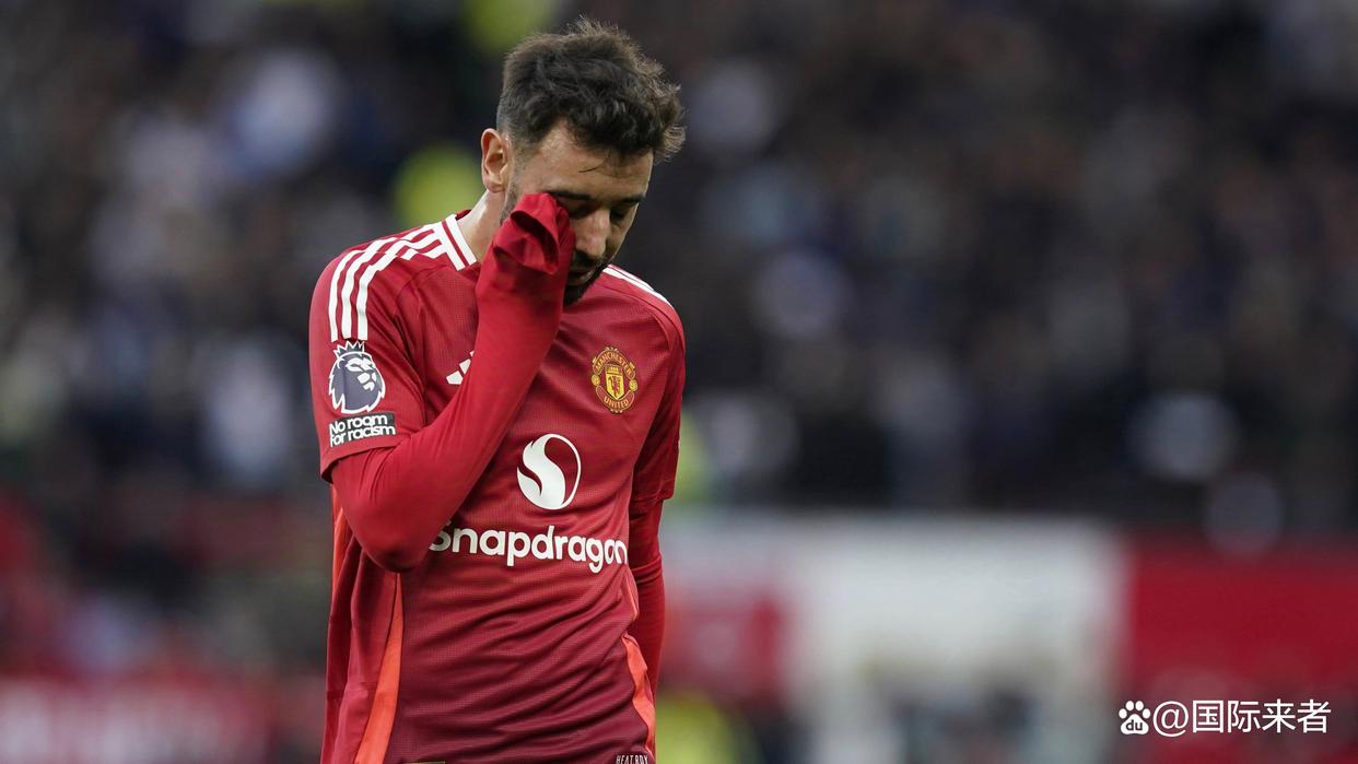 转折点曼联队长鼓劲，全明星赛关键时刻攻防权衡，态度坚定，更衣室氛围转暖(335团松骨峰牺牲多少人)