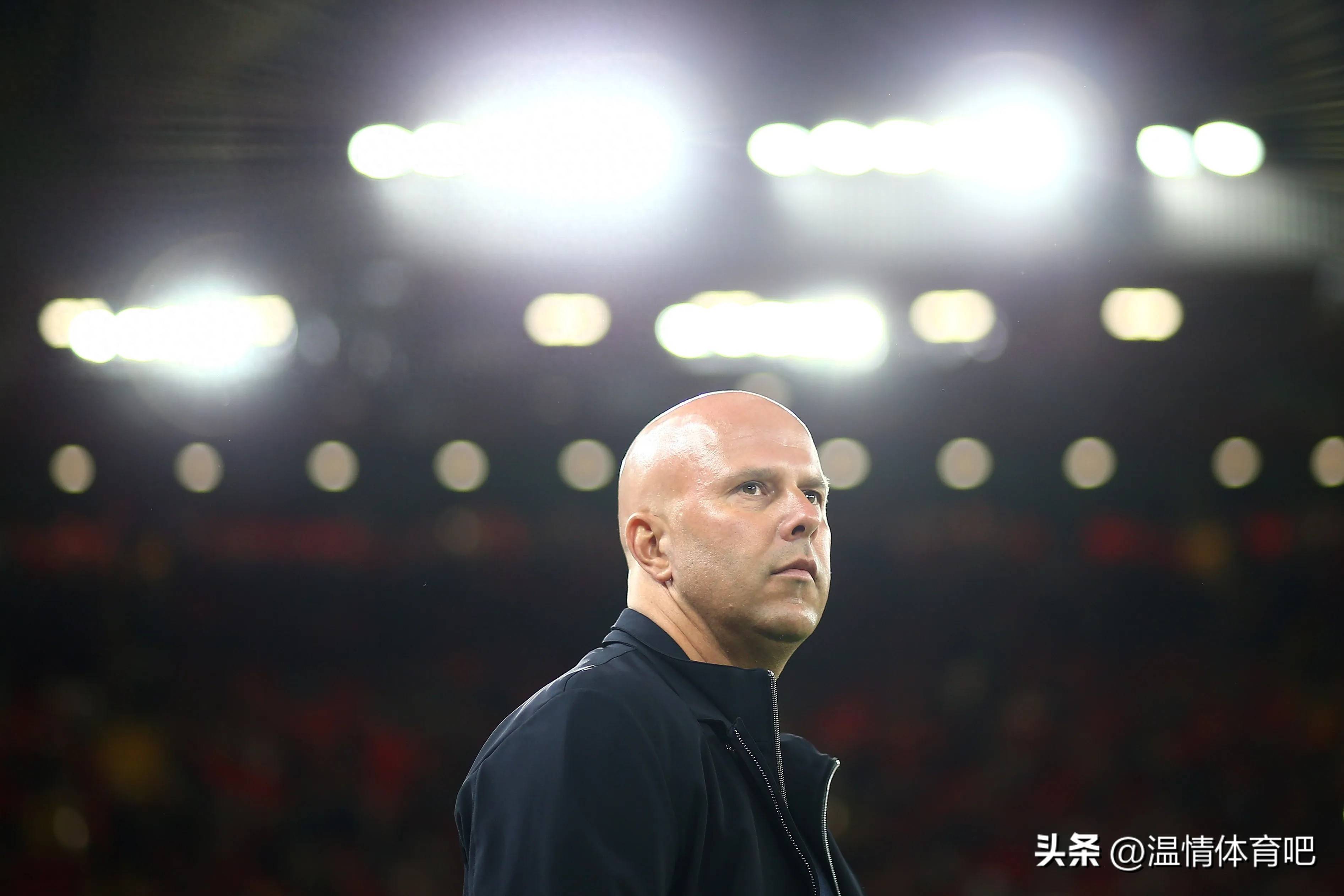 转折点曼联队长鼓劲，全明星赛关键时刻攻防权衡，态度坚定，更衣室氛围转暖(335团松骨峰牺牲多少人)