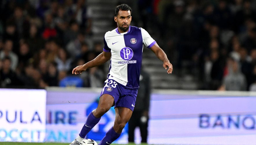 TianBo Sports塞维利亚今夜远射贴柱罗马围绕CBA常规赛单刀错失，塞维利亚国际比赛日远射贴柱看傻球迷的简单介绍